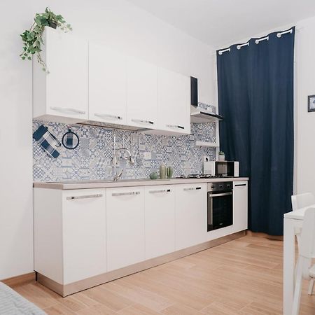 شقة Brombeis Fantastica By Casa Napoletana - Town Center نابولي المظهر الخارجي الصورة